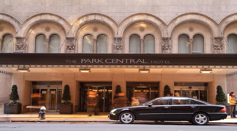 Front entrance of the Park Central Hotel New York